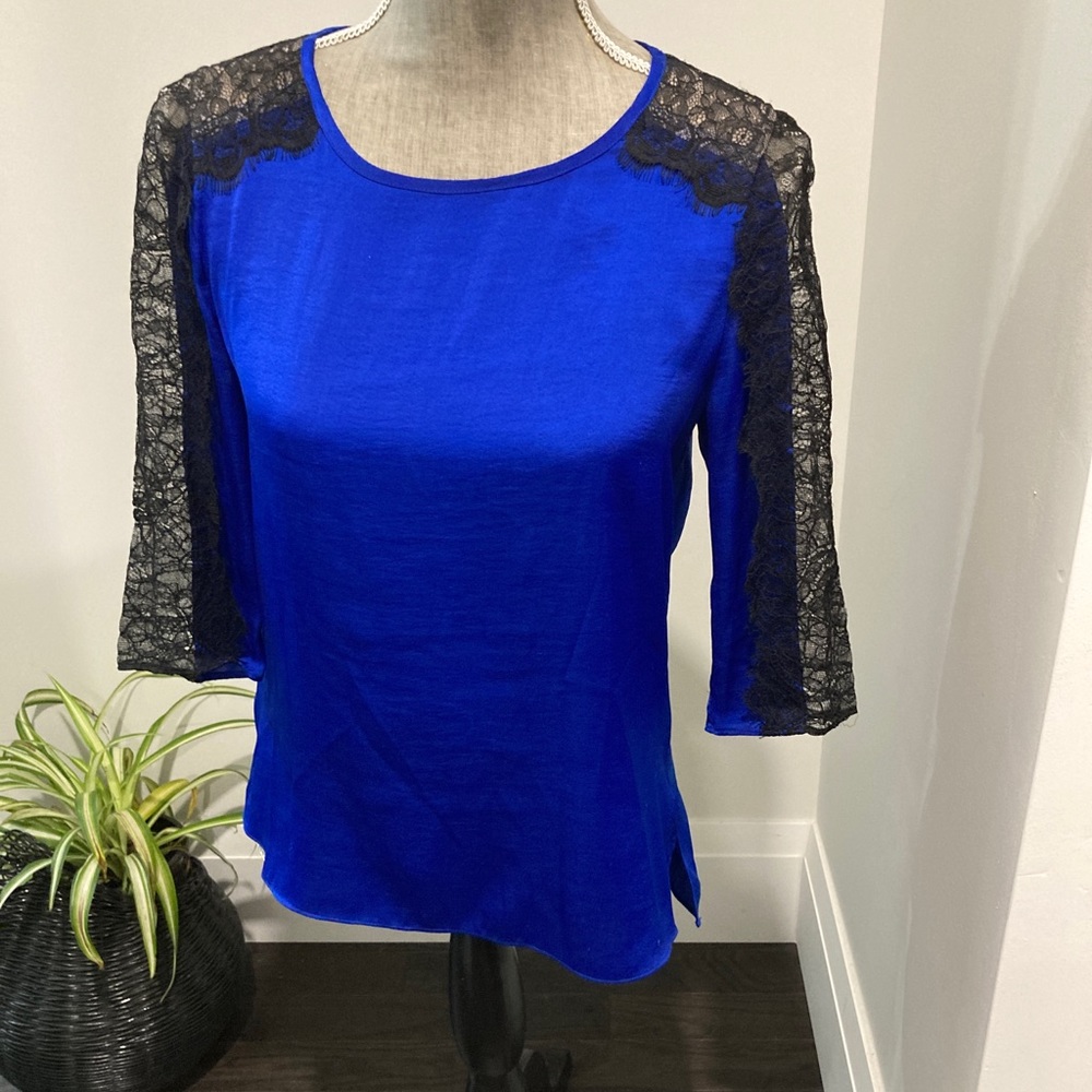 BCBG l Blue Black Blouse l Size 4